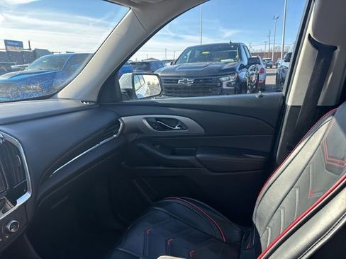 Used 2019 Chevrolet Traverse LT image 21