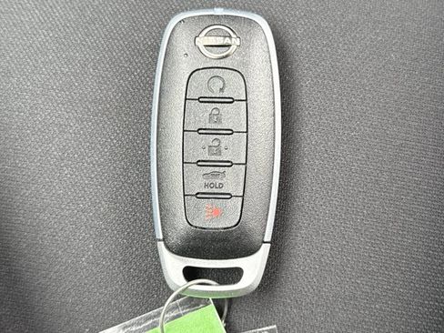 Certified 2025 Nissan Sentra SR image 19