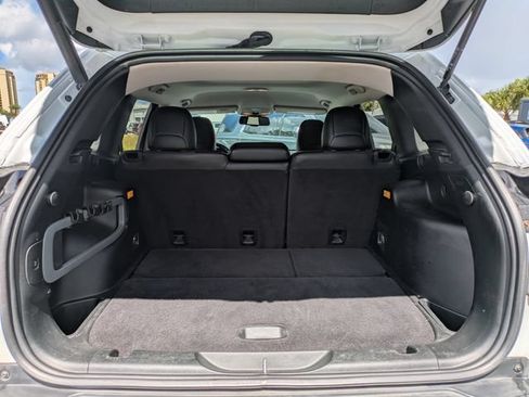 Certified 2018 Jeep Cherokee Trailhawk w/ Comfort/Convenience Group AWD/4WD image 9