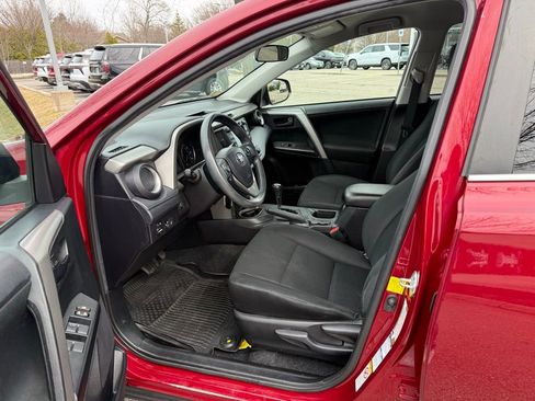 Used 2018 Toyota RAV4 LE w/ All Weather Liner Package image 12