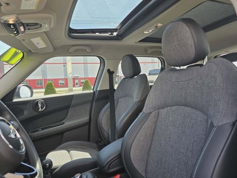 Used 2017 MINI Cooper Countryman image 11