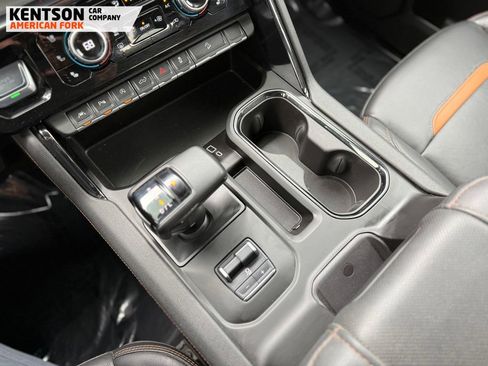 Used 2024 GMC Sierra 1500 AT4 w/ Technology Package image 31