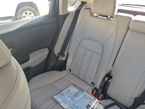 Used 2024 Honda HR-V EX-L image 30