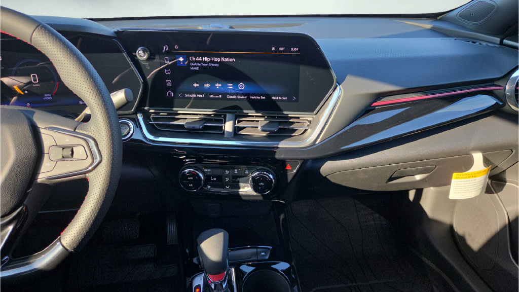 New 2026 Chevrolet Trax RS FWD image 23
