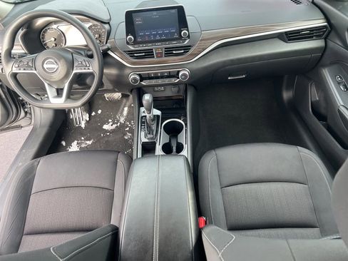 Certified 2024 Nissan Altima 2.5 SV image 17