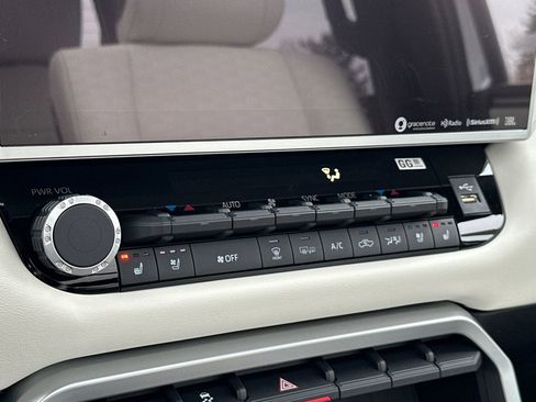 New 2024 Toyota Tundra Capstone image 19