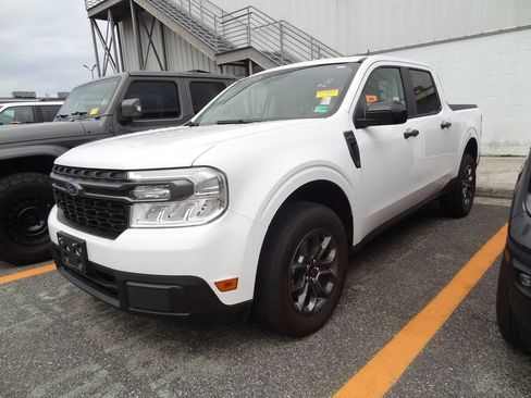 Used 2024 Ford Maverick XLT w/ XLT Luxury Package FWD image 4