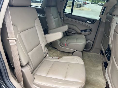 Used 2015 GMC Yukon SLT w/ Open Road Package AWD/4WD image 44