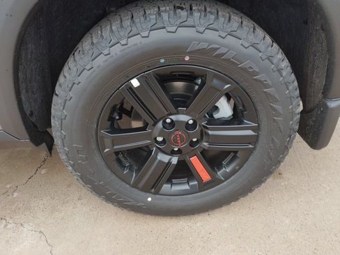 New 2026 Nissan Rogue SV AWD/4WD image 29