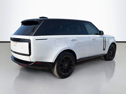 New 2025 Land Rover Range Rover SE image 5