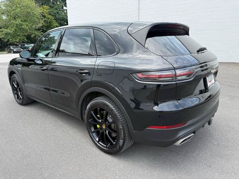 Used 2019 Porsche Cayenne E-Hybrid AWD/4WD image 11