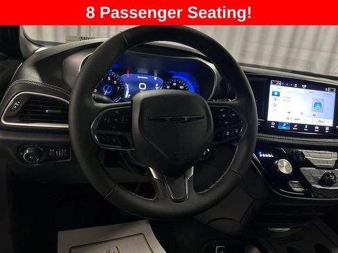 New 2026 Chrysler Pacifica Select FWD image 13