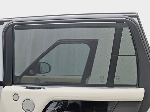 Used 2019 Land Rover Range Rover Long Wheelbase Supercharged image 35