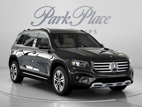 Certified 2026 Mercedes-Benz GLB 250 image 32