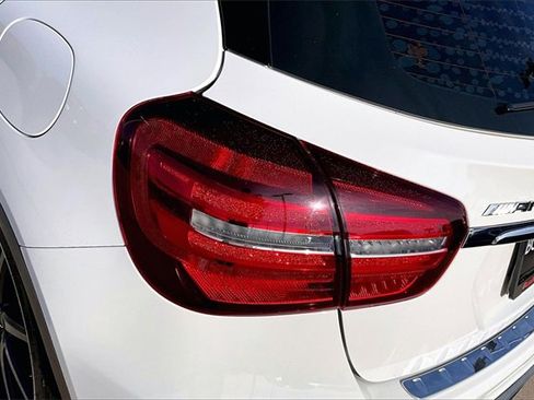 Used 2018 Mercedes-Benz GLA 45 AMG 4MATIC image 32