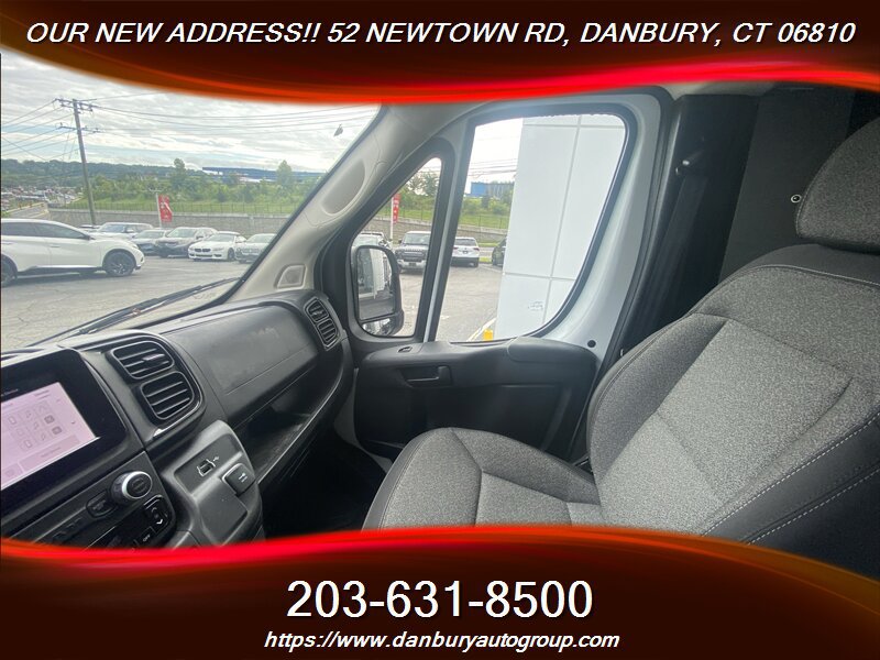 Used 2025 RAM ProMaster 2500 w/ U-Haul Equipment Group FWD image 19