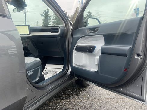 Used 2025 Ford Maverick XLT w/ XLT Luxury Package image 40