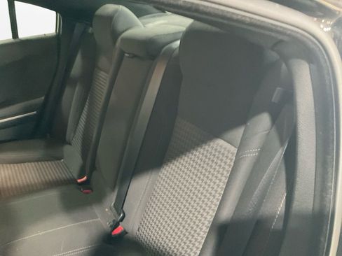 Used 2018 Dodge Charger GT image 13