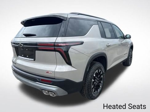 New 2026 Chevrolet Traverse Z71 w/ Enhanced Driving Package AWD/4WD image 5