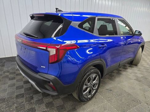 Used 2024 Kia Seltos LX image 10