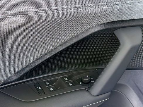 New 2026 Volkswagen Tiguan S image 18