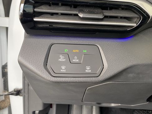 Used 2023 Volkswagen ID.4 Pro S RWD image 22