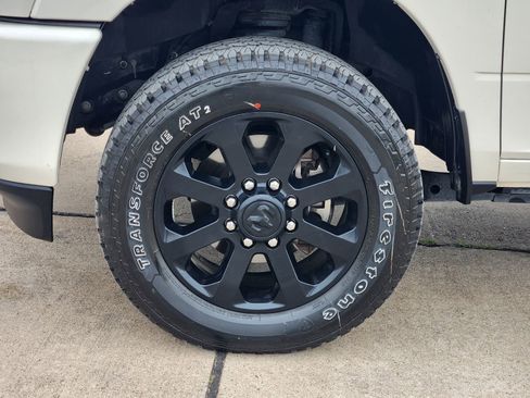 Used 2024 RAM 2500 Laramie w/ Night Edition AWD/4WD image 11
