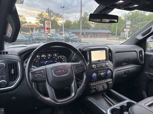 Used 2019 GMC Sierra 1500 AT4 w/ AT4 Premium Package AWD/4WD image 10