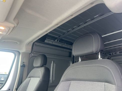 Used 2021 RAM ProMaster 2500 w/ Convenience Group image 10