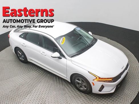 Used 2023 Kia K5 LXS image 3