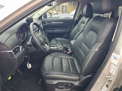 Used 2025 MAZDA CX-5 AWD 2.5 S w/ Preferred Package image 6