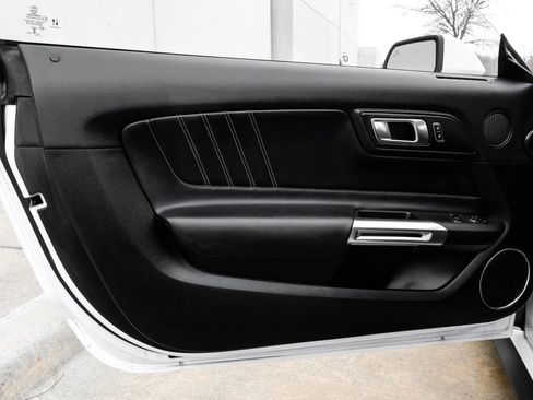 Used 2021 Ford Mustang GT Premium image 38