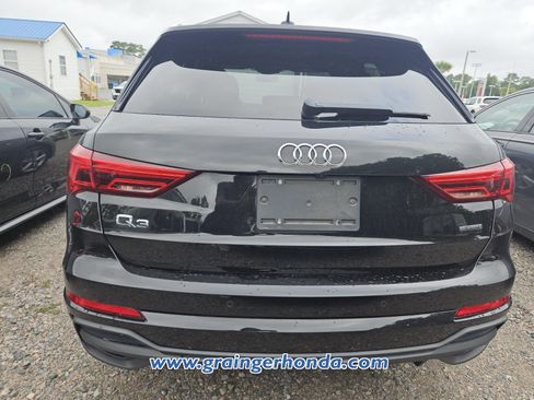 Used 2022 Audi Q3 2.0T Premium AWD/4WD image 5