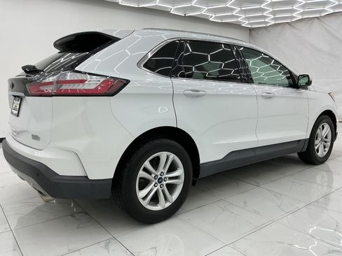 Used 2019 Ford Edge SEL FWD image 11