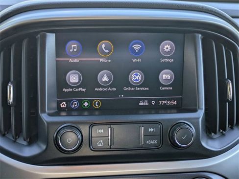 Used 2022 Chevrolet Colorado LT w/ Safety Package image 17