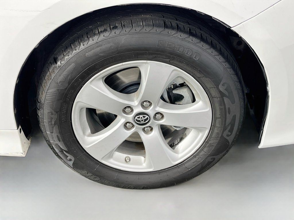 Used 2020 Toyota Sienna LE FWD image 31