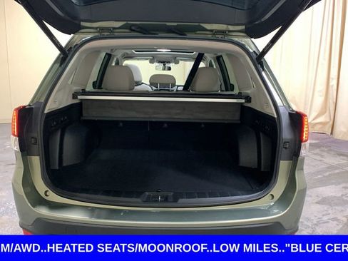 Used 2020 Subaru Forester Premium image 19