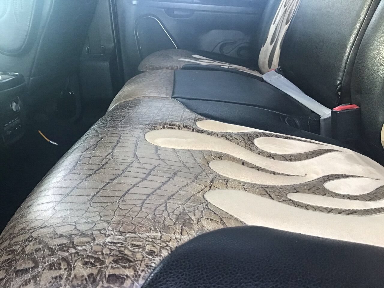 Used 2001 Ford Excursion XLT AWD/4WD image 35