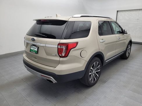 Used 2017 Ford Explorer Platinum AWD/4WD image 9