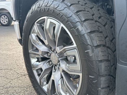 Used 2023 GMC Sierra 1500 Denali w/ Denali Reserve Package image 6