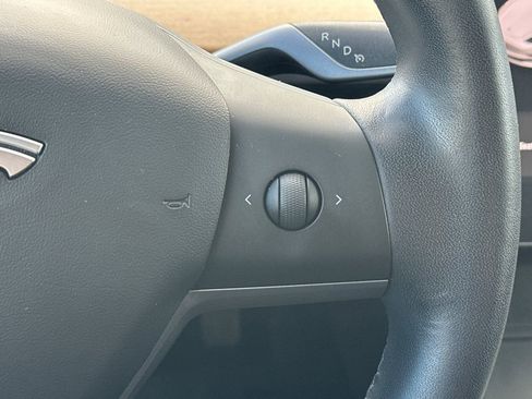 Used 2019 Tesla Model 3 Long Range image 28