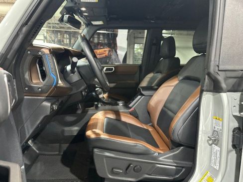 Used 2022 Ford Bronco Outer Banks w/ Sasquatch Package AWD/4WD image 51