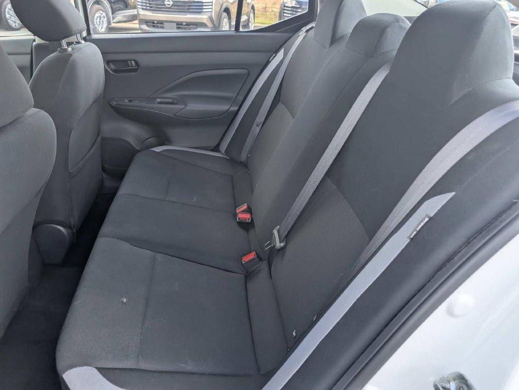Used 2025 Nissan Versa S FWD image 16