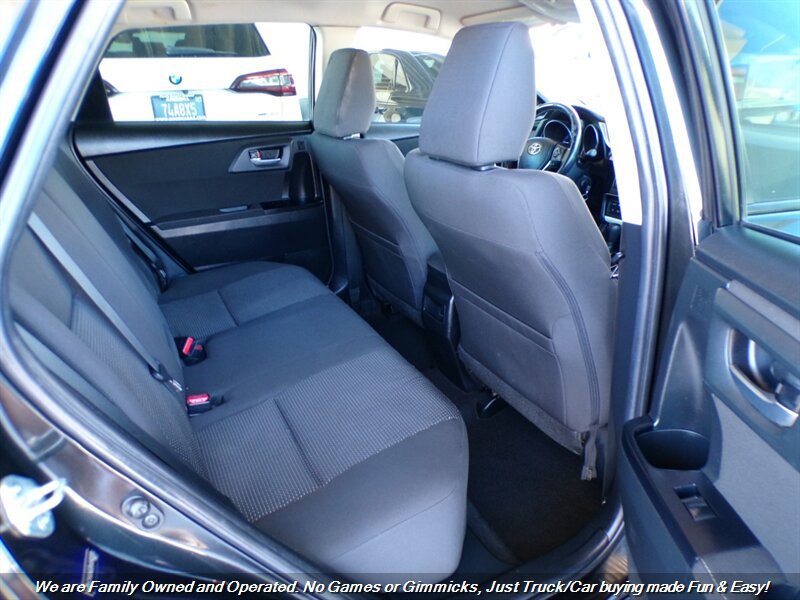 Used 2017 Toyota Corolla iM w/ Carpet Mat Package FWD image 23