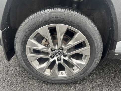 Used 2019 Toyota RAV4 XLE Premium w/ Cold Weather Package image 25