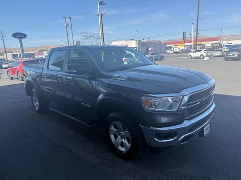 Used 2021 RAM 1500 Big Horn w/ Trailer Tow Group AWD/4WD image 3
