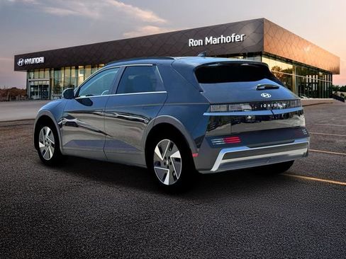 New 2025 Hyundai Ioniq 5 SEL image 5