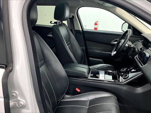 Used 2019 Land Rover Range Rover Velar S AWD/4WD image 7