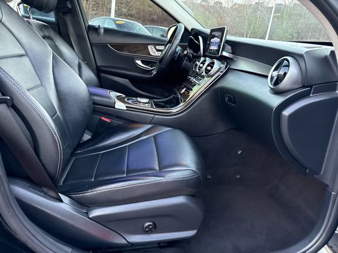 Used 2018 Mercedes-Benz C 300 Sedan image 20