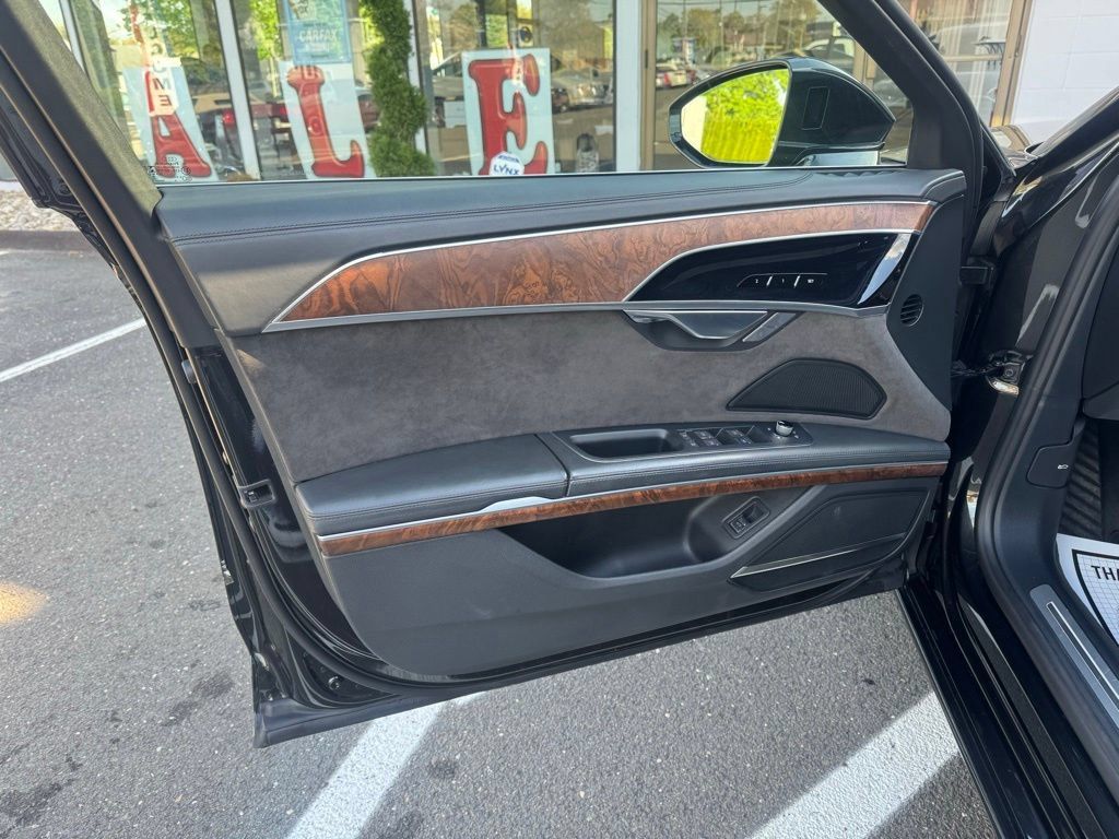 Used 2019 Audi A8 L 4.0T AWD/4WD image 36